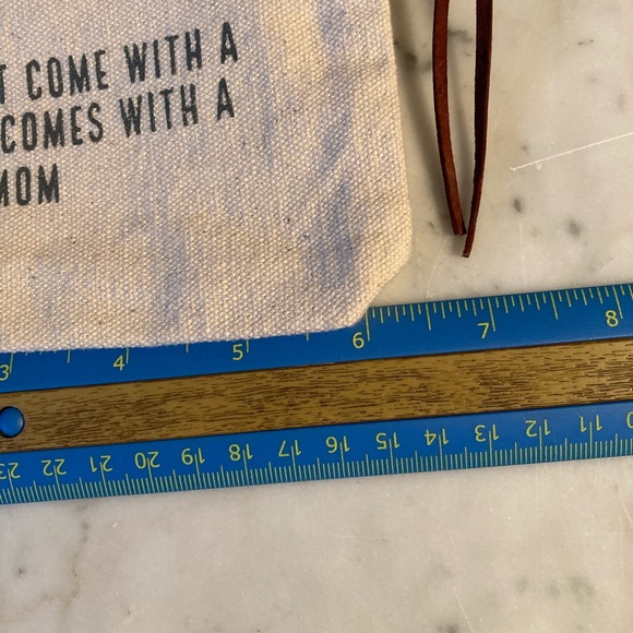 Canvas Zip-up Pouch - Picture 5 of 7